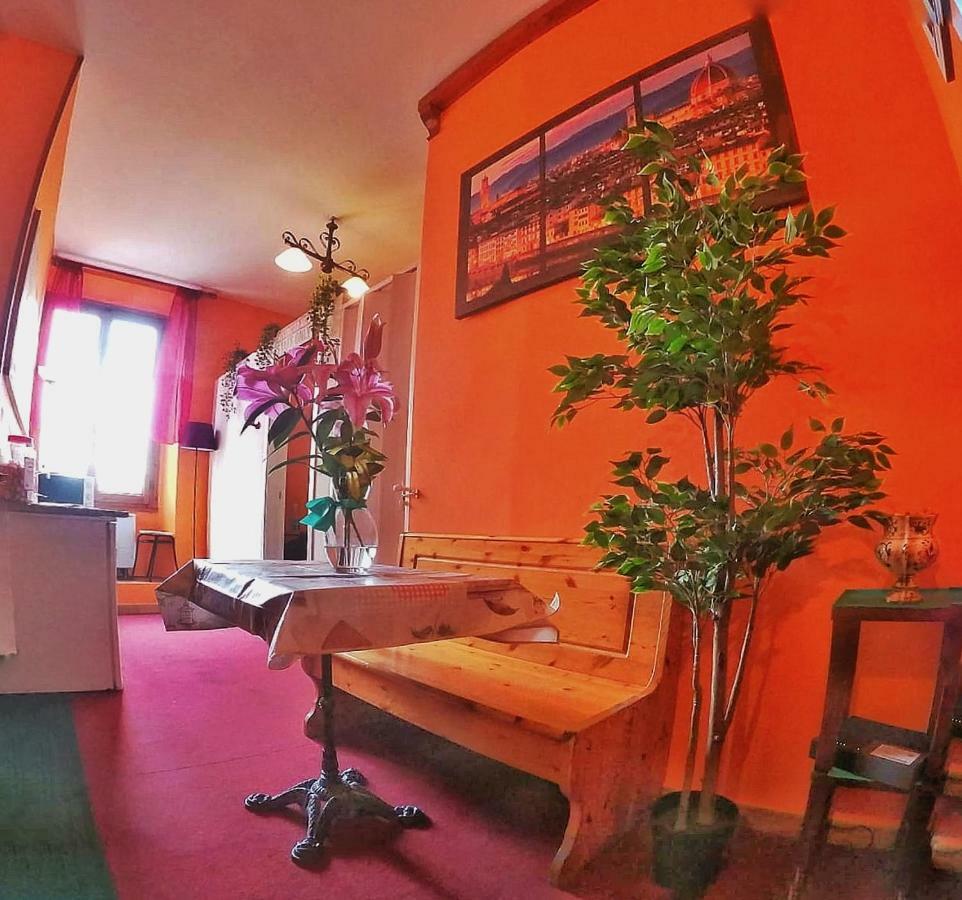 Holiday Rooms Флоренция Экстерьер фото